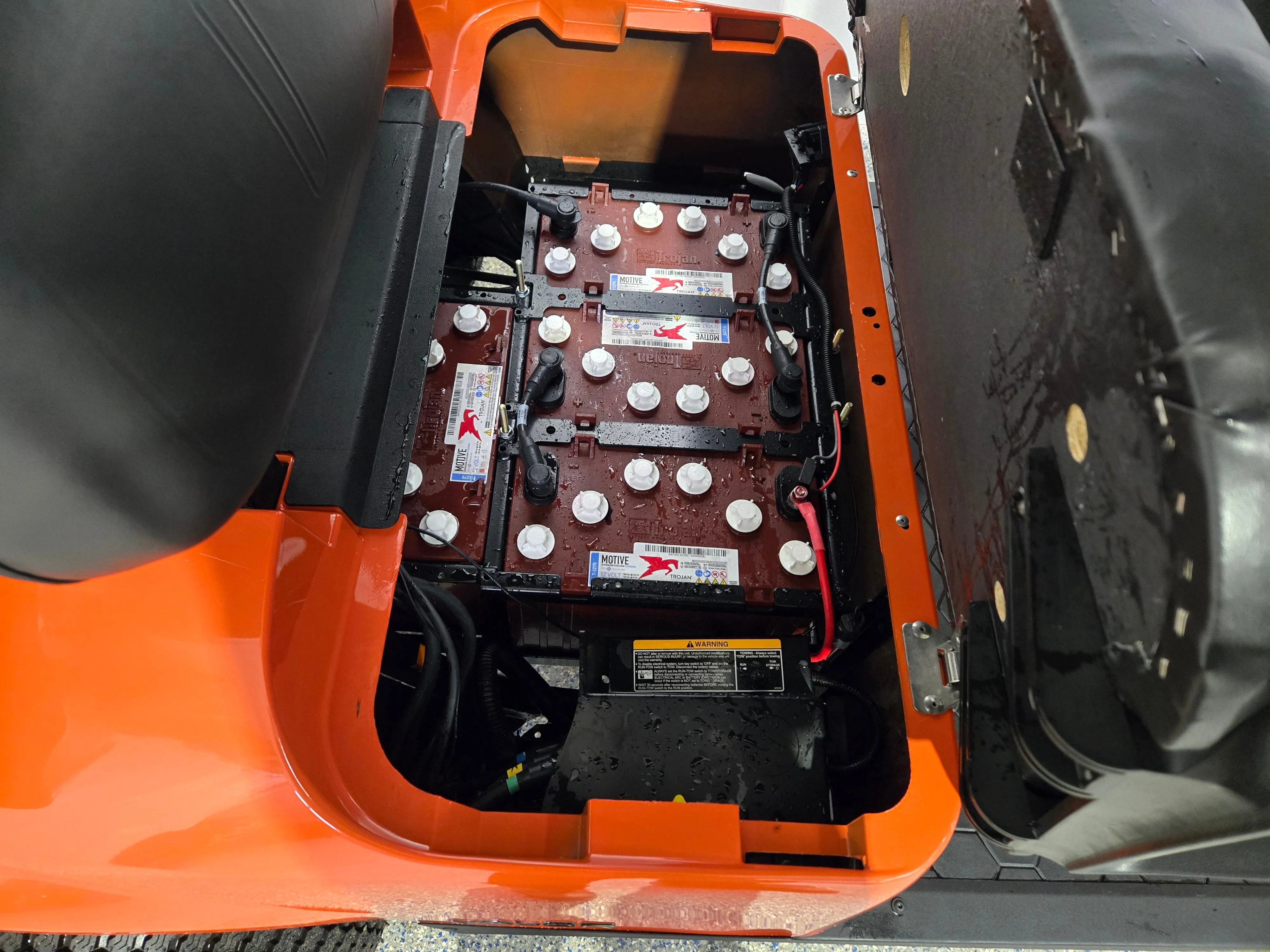 2025 E-Z-GO Valor 6 Passenger Electric