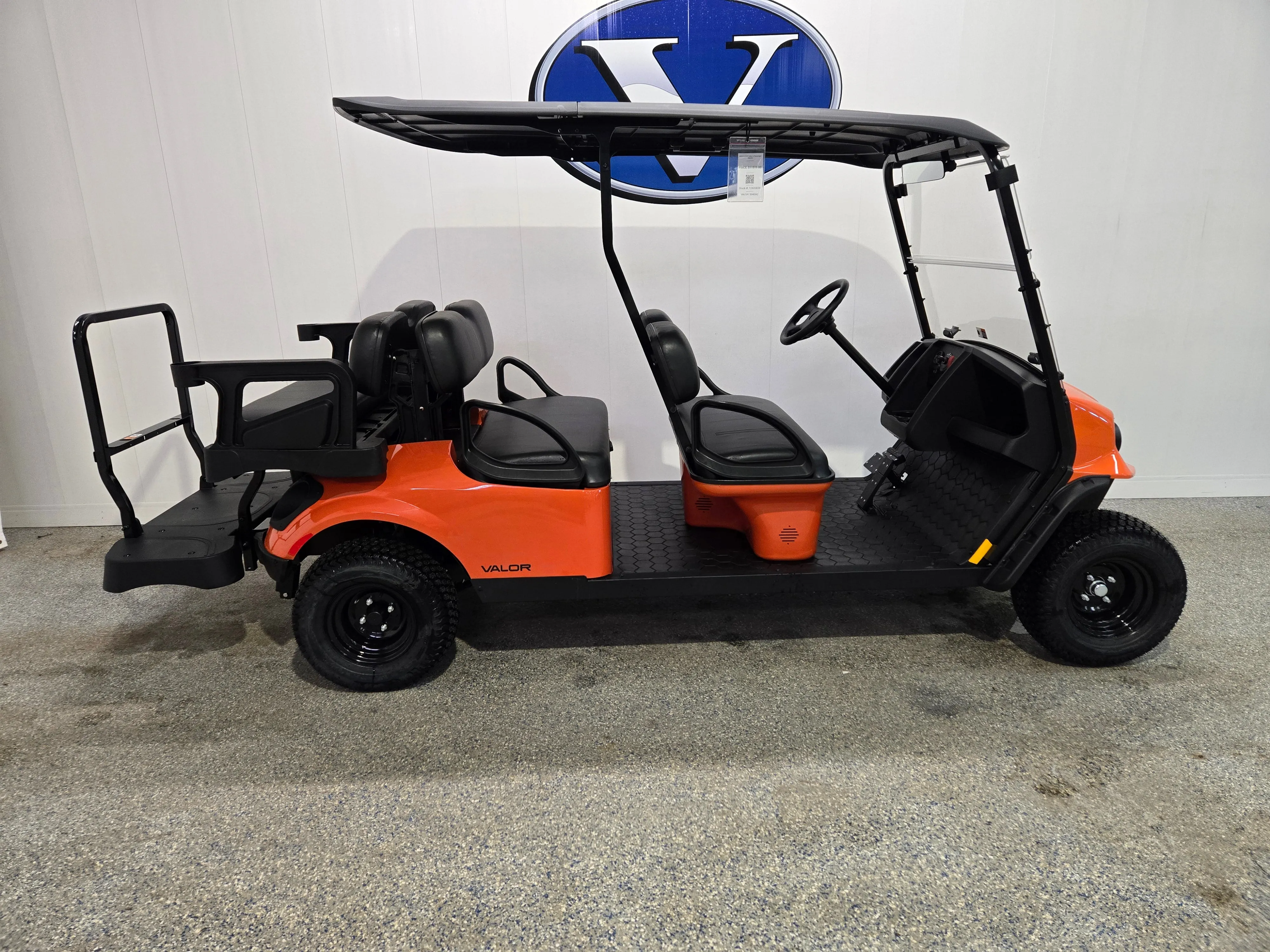 2025 E-Z-GO Valor 6 Passenger Electric