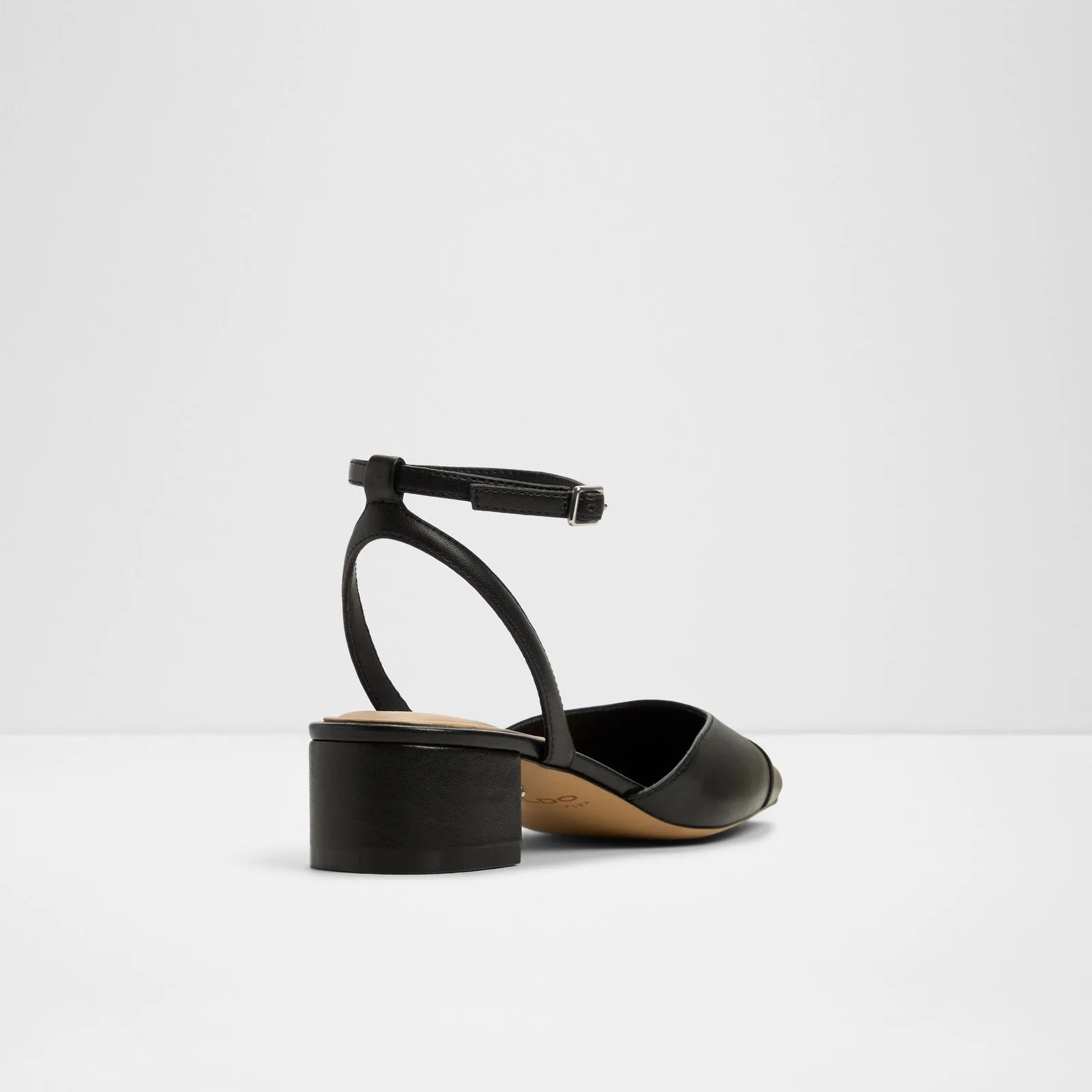 Adriena / Flat Shoes