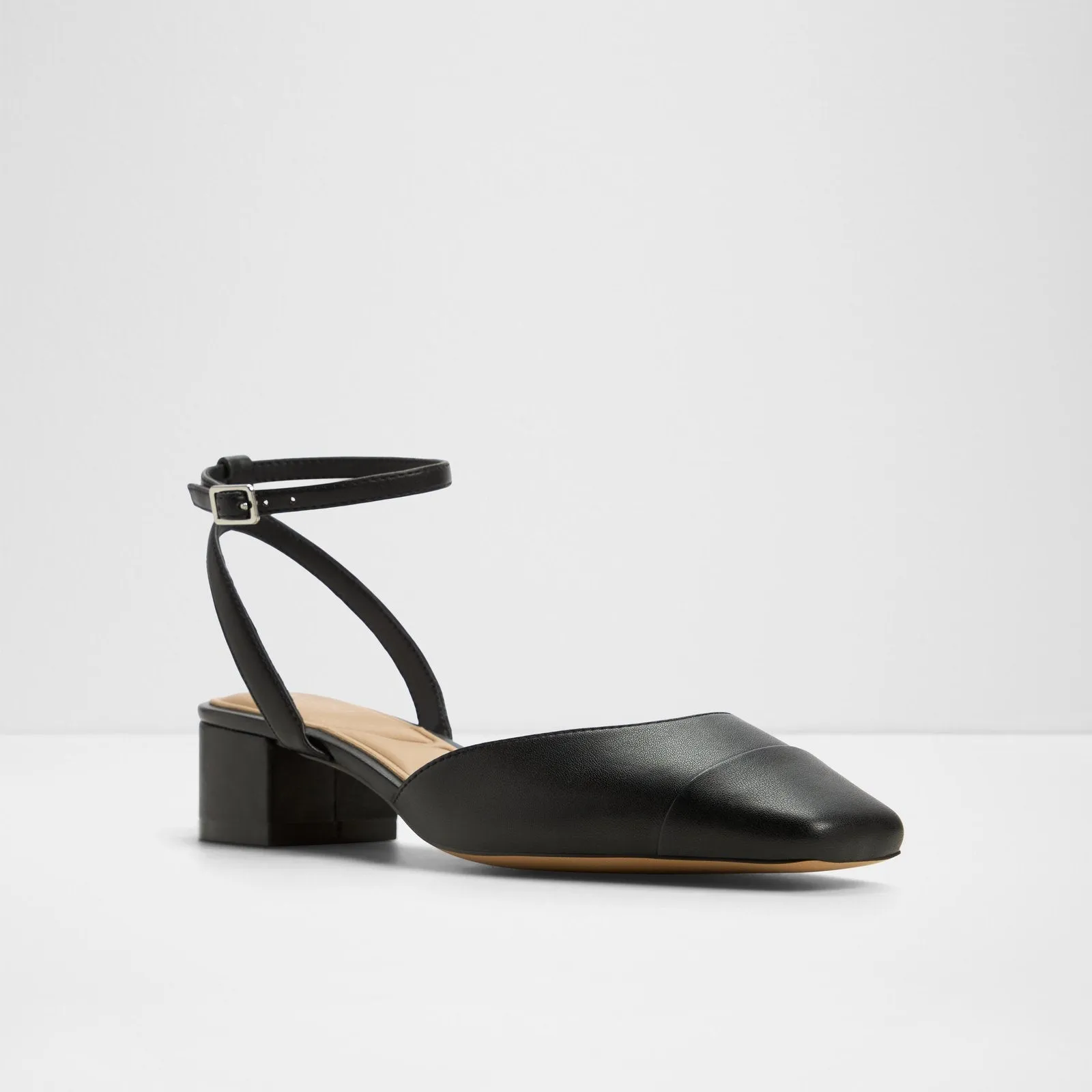 Adriena / Flat Shoes