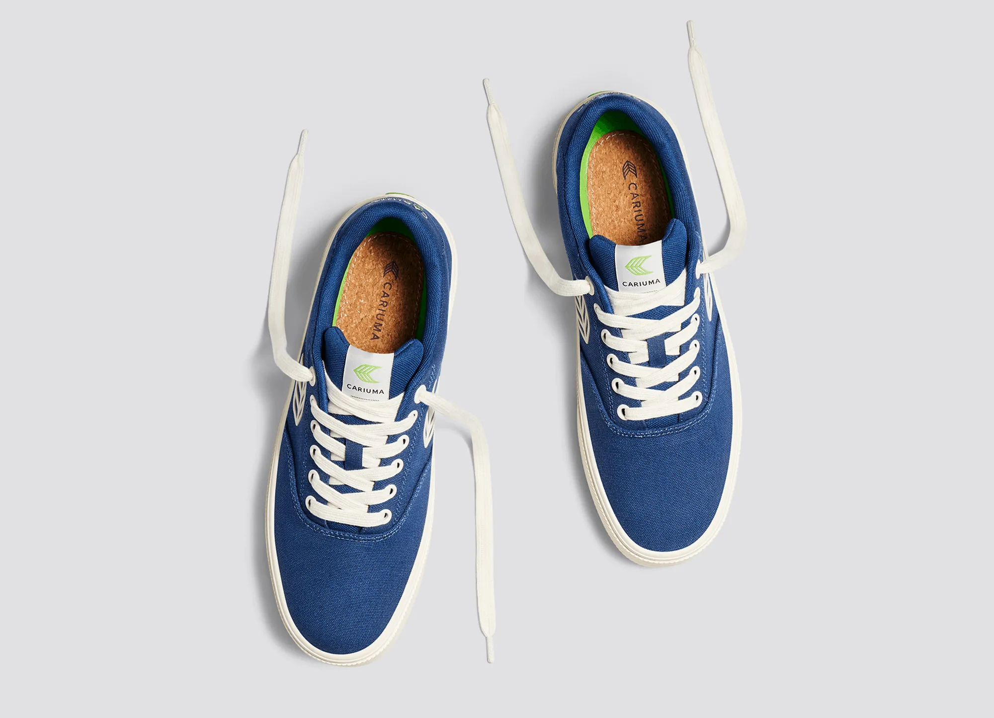 Cariuma Womens Naioca Shoes