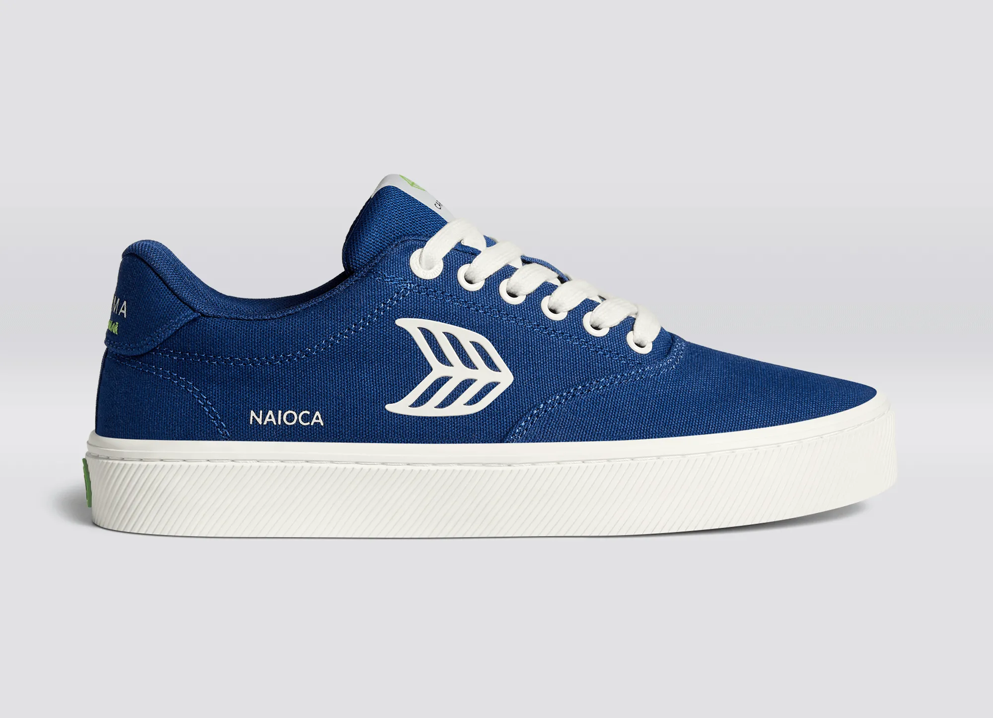 Cariuma Womens Naioca Shoes