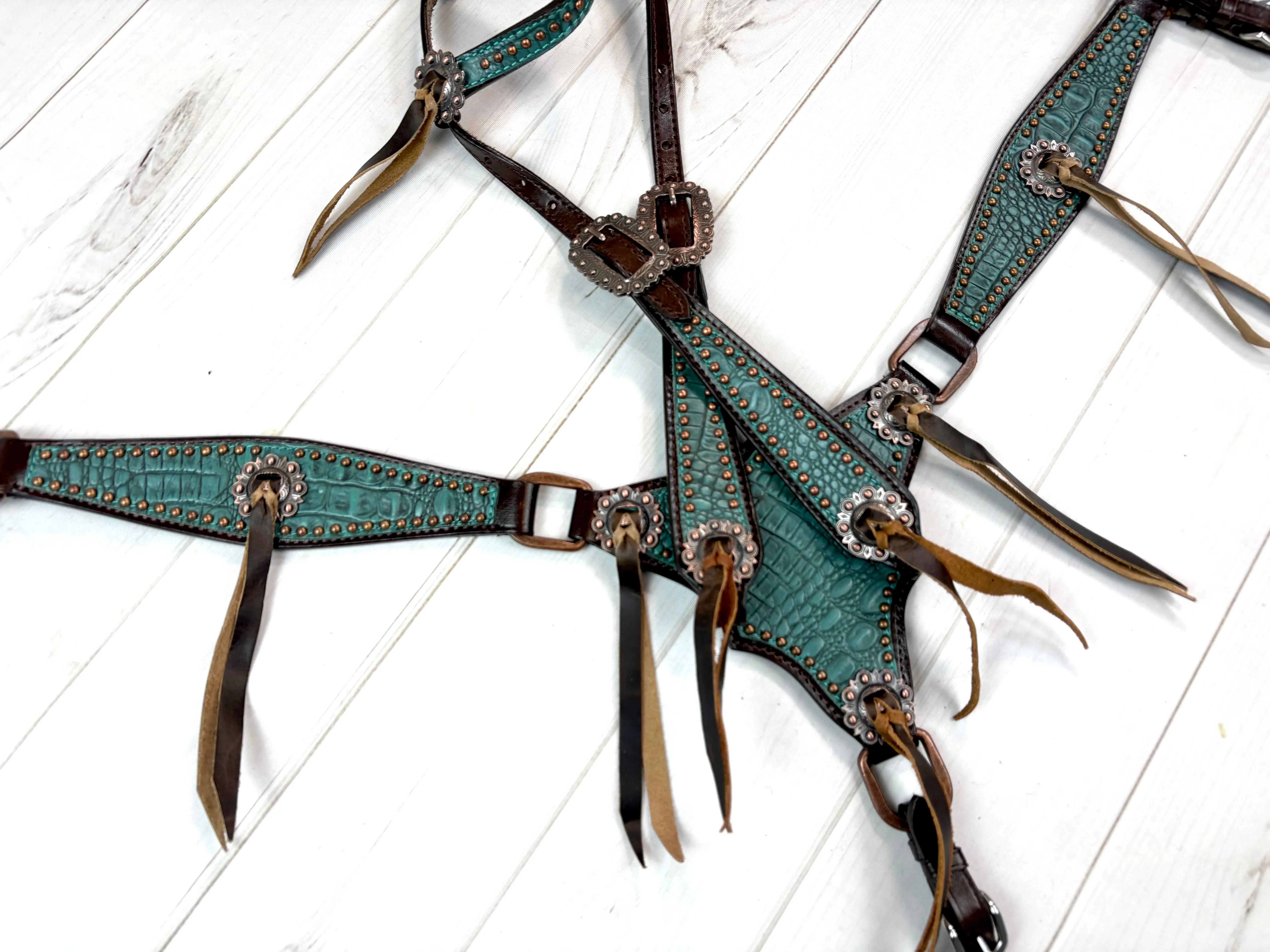Dark Teal Gator Gladiator Style Leather Tack Set