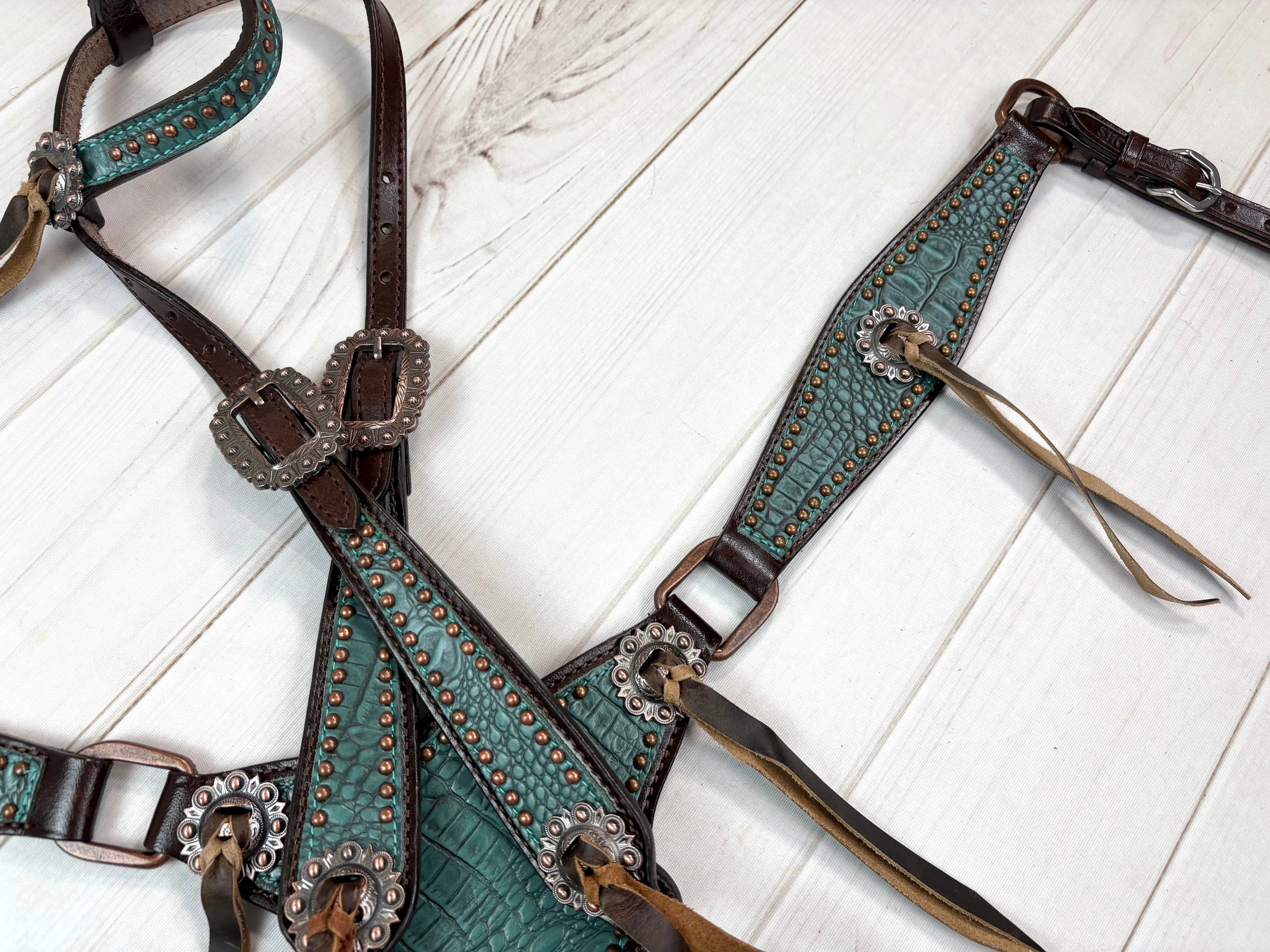 Dark Teal Gator Gladiator Style Leather Tack Set