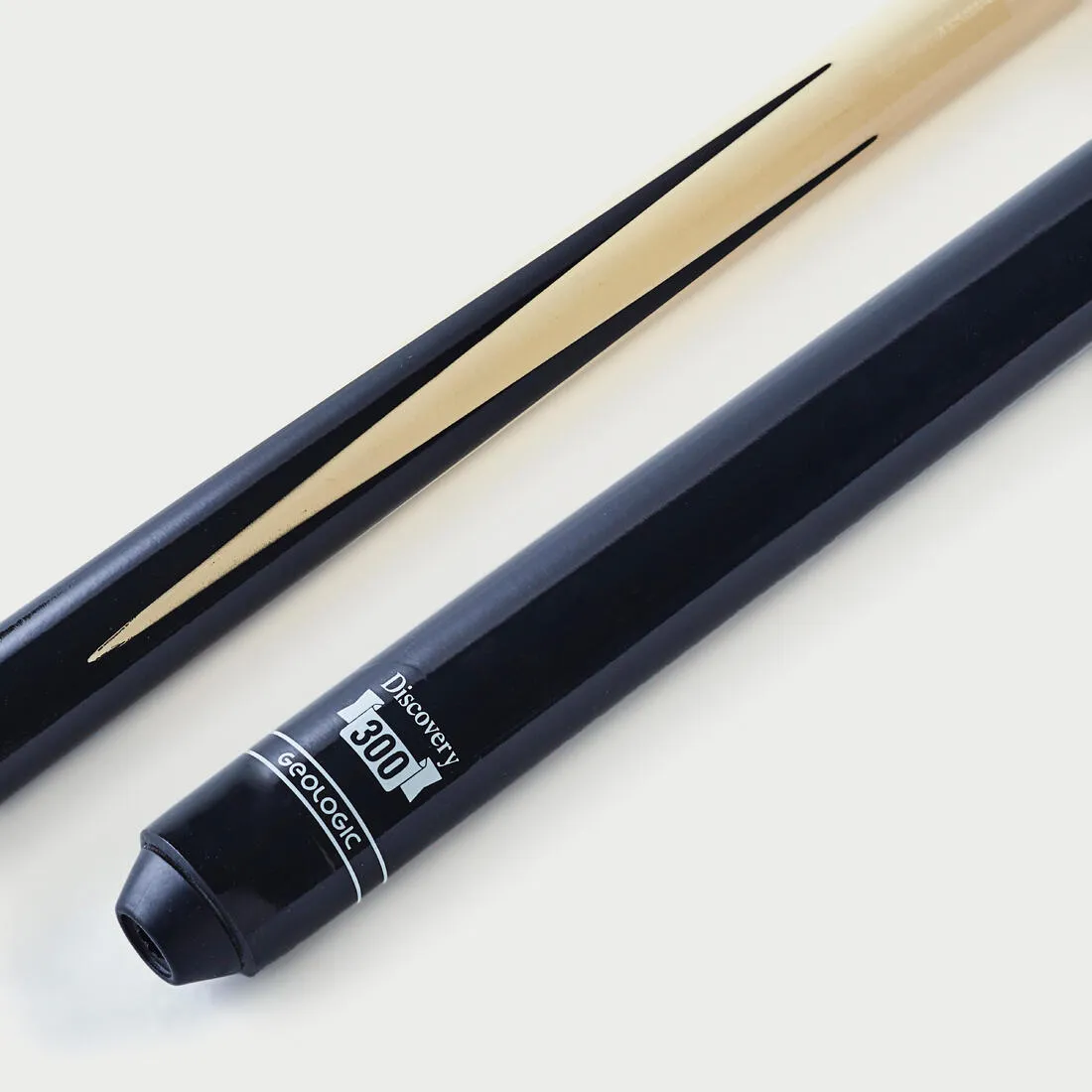 Discovery 300 American Pool Cue, 1-Part - 145 cm (57")