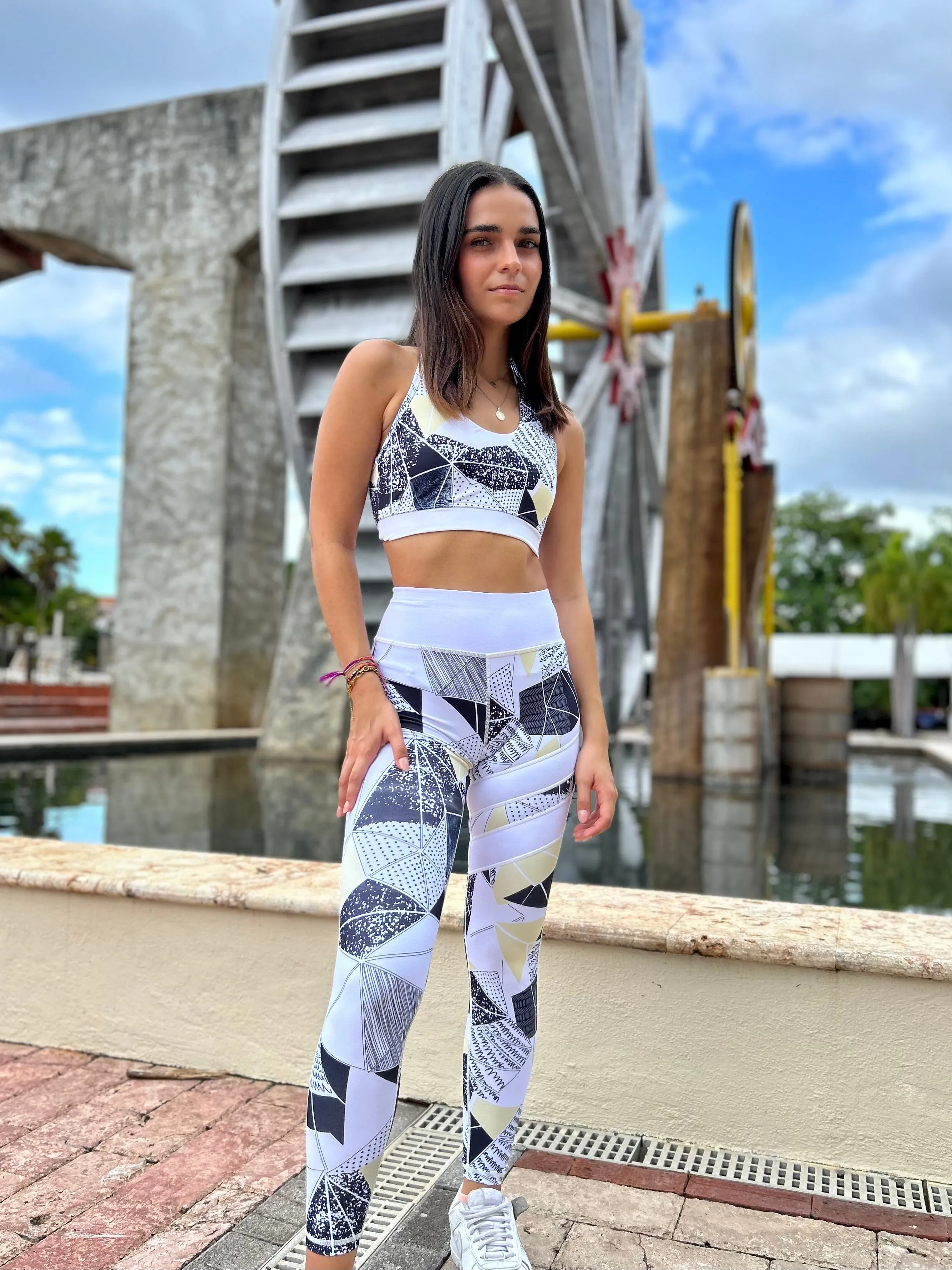 GEO WHITE ATHLETIC TOP