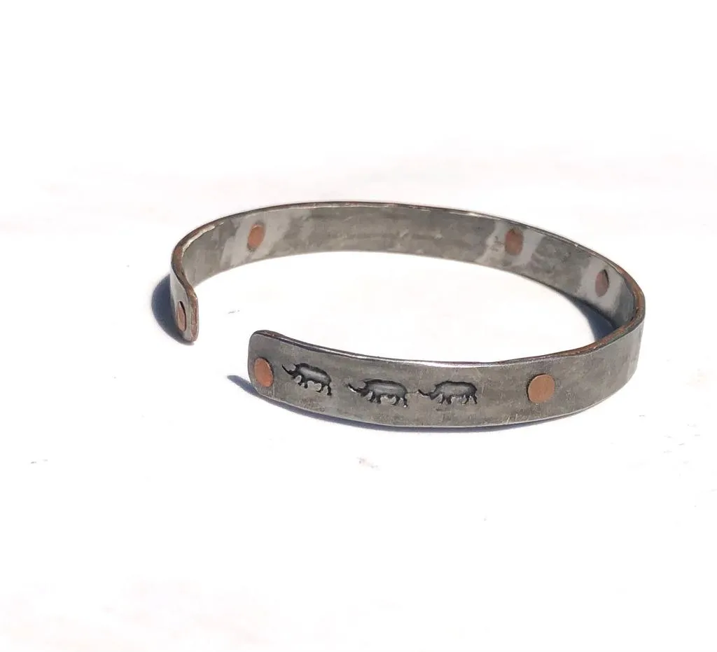 Gladiator snare bracelet