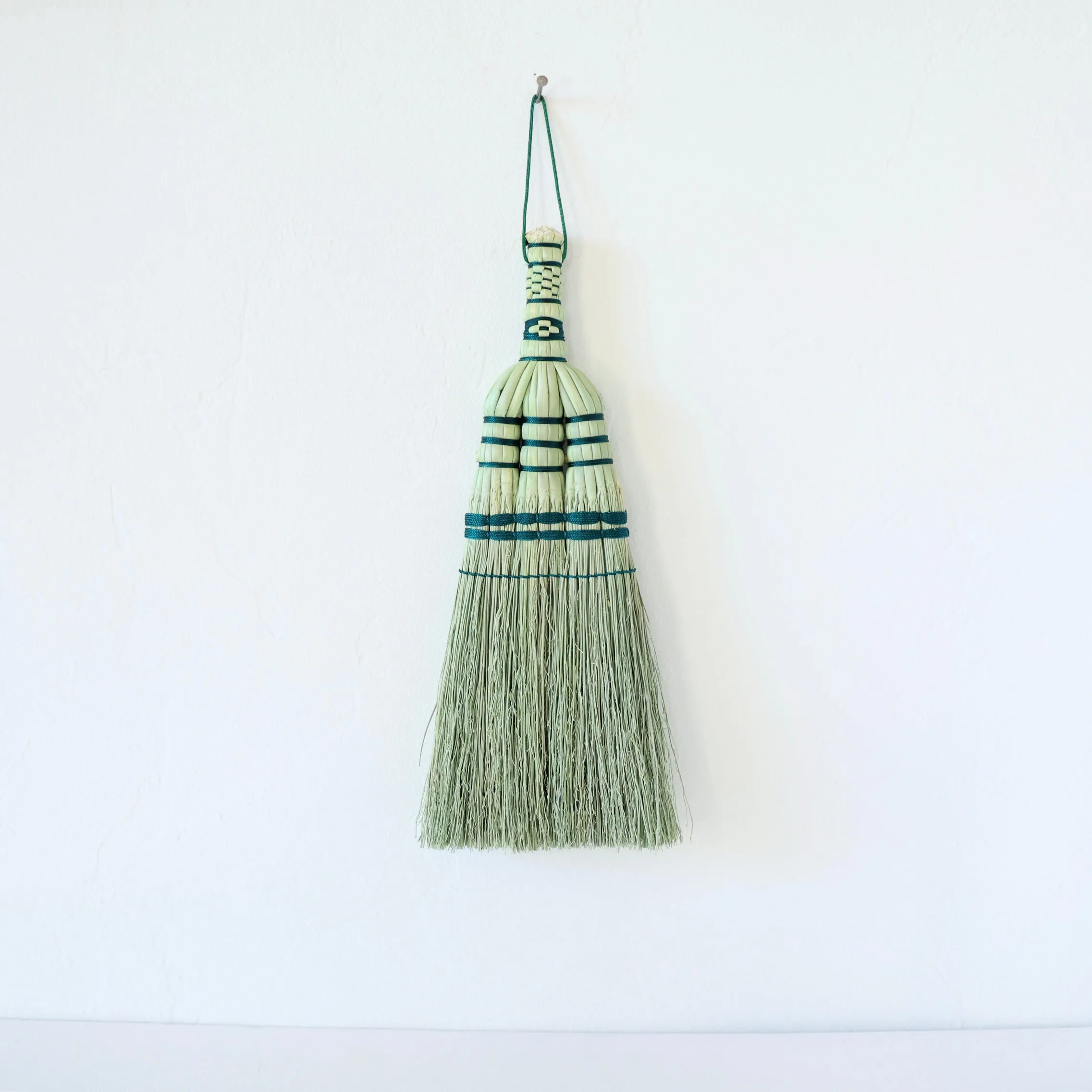 Grass Hand Broom