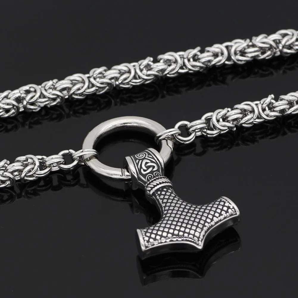 King Chain With Mjolnir Pendant