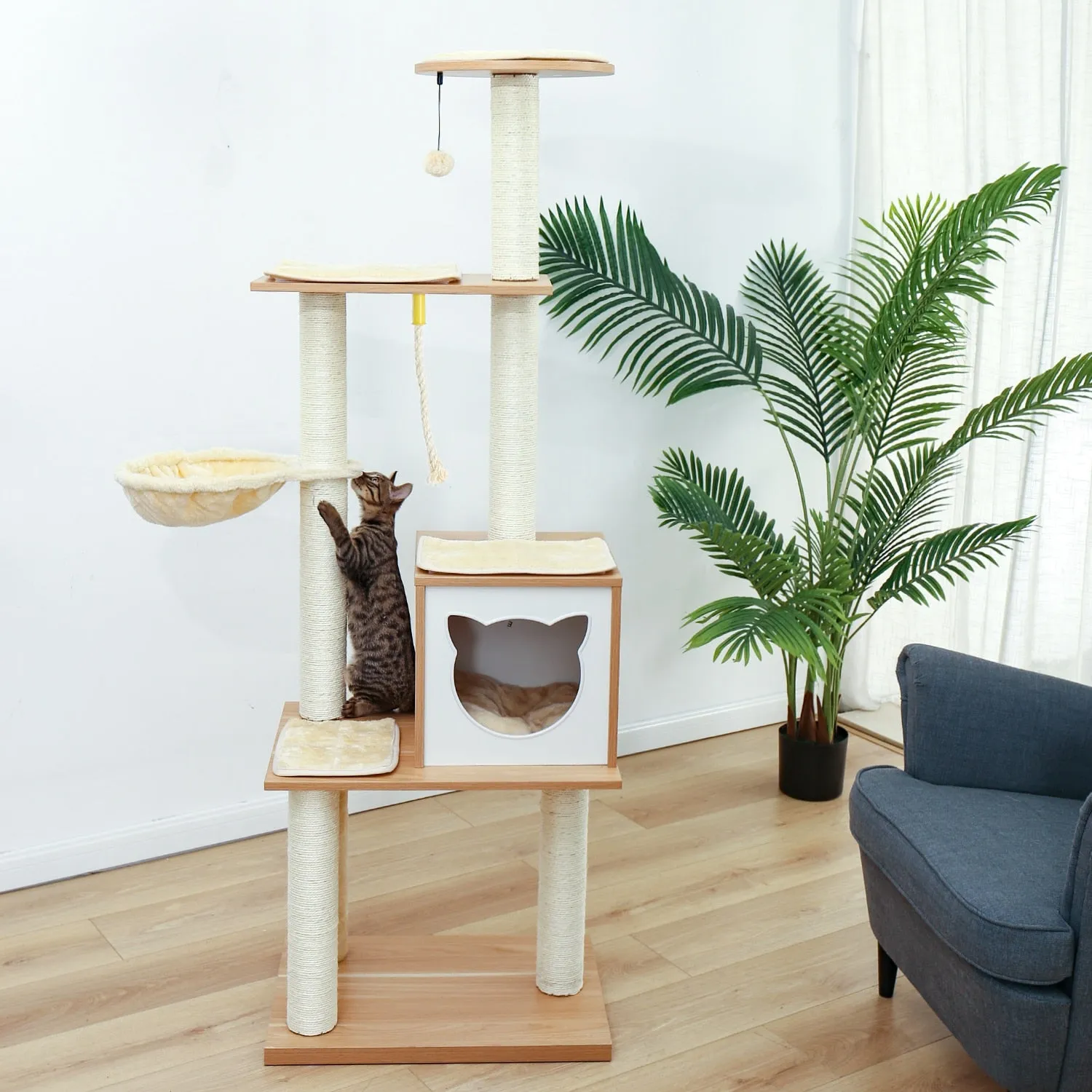 Luxury Cat Tree Playground Wooden House