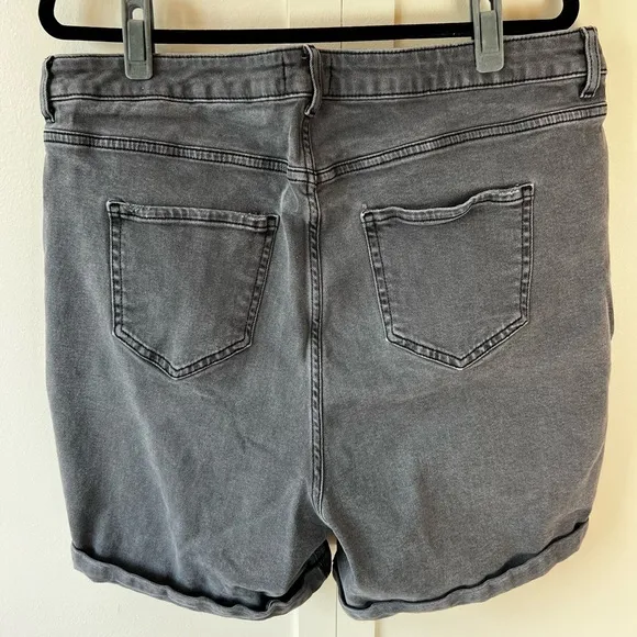 New Look Curves‎ Women’s Black Denim Boyfriend Shorts Plus Size 20