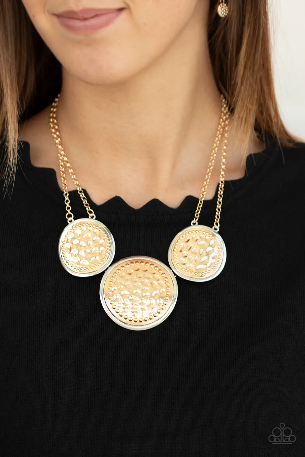 Paparazzi - Gladiator Glam - Gold Necklace