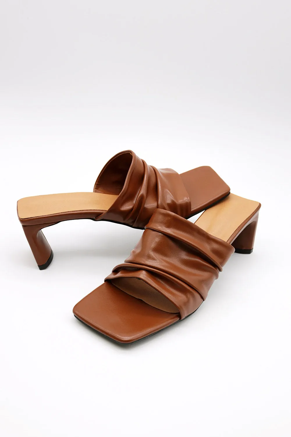 Pleather Shirring Pumps