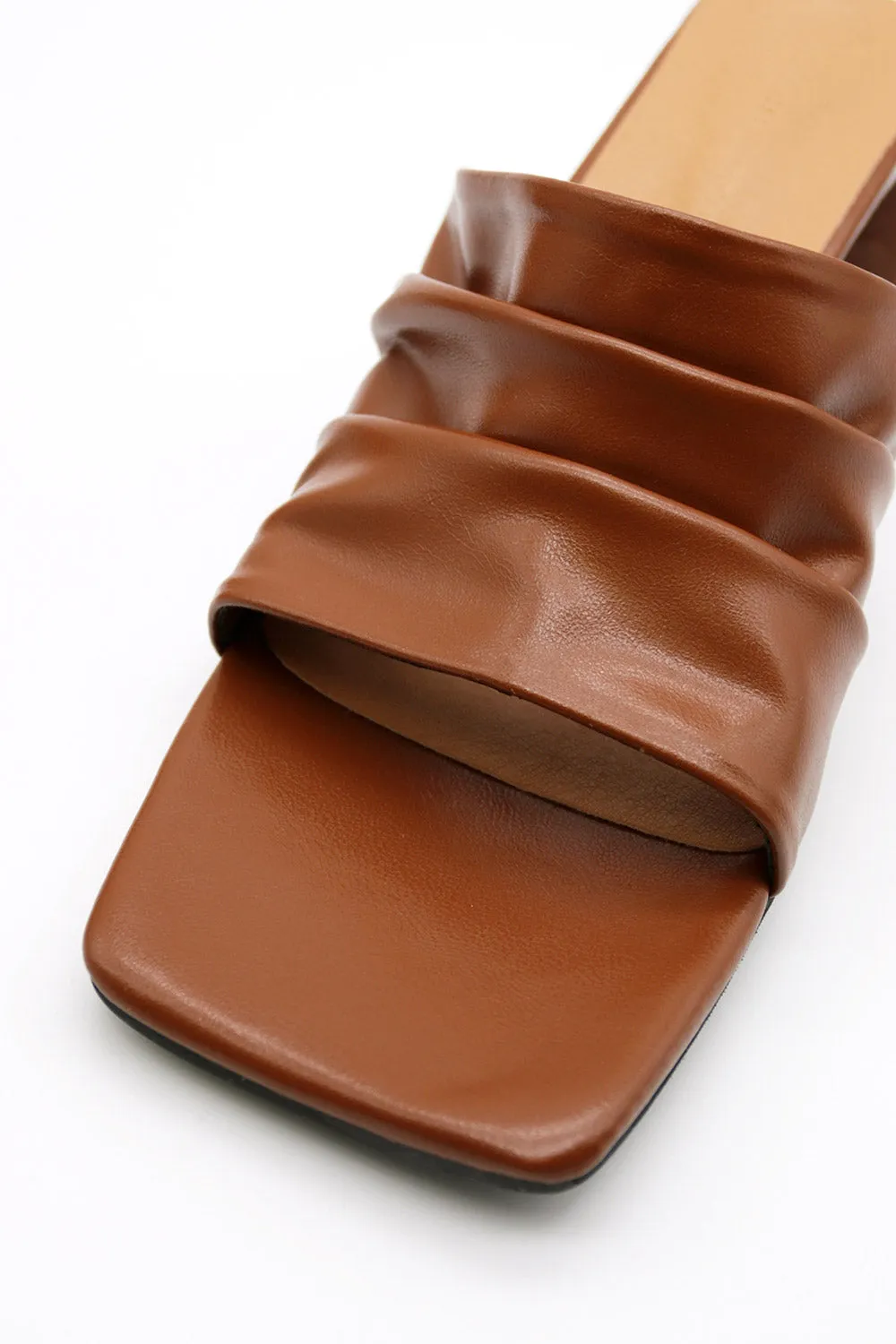 Pleather Shirring Pumps