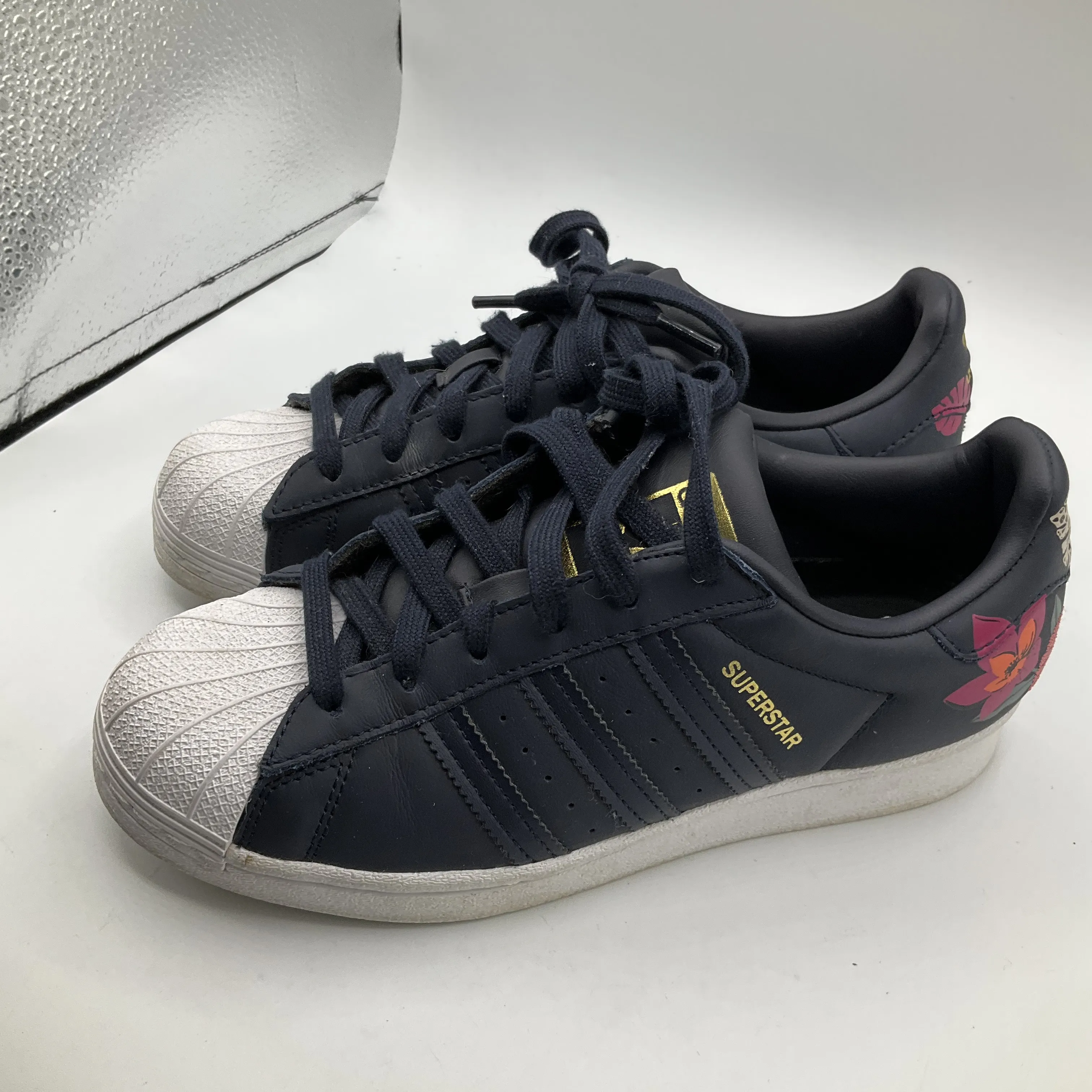 Shoes Athletic By Adidas  Size: 5.5