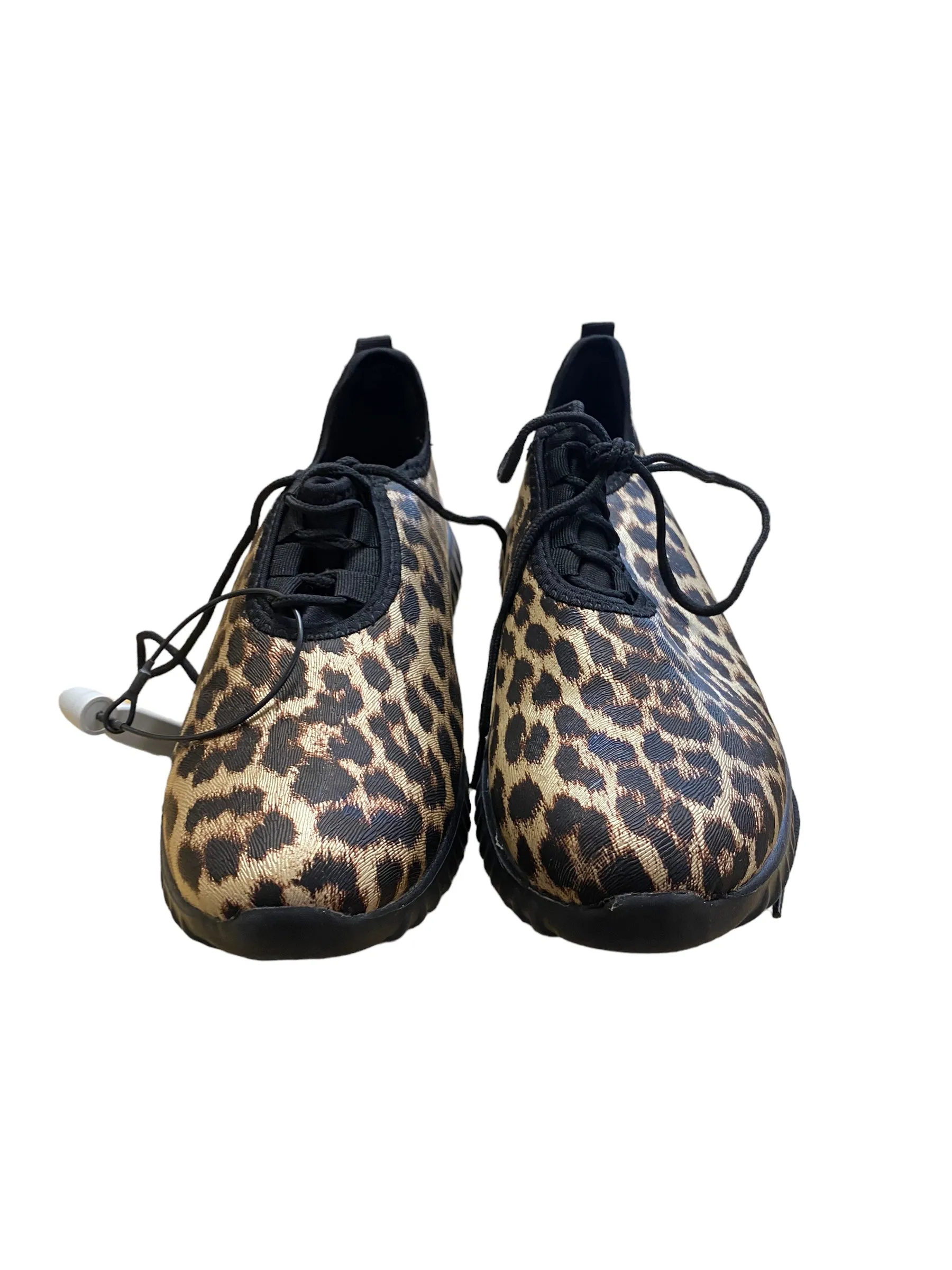 Shoes Athletic By Clothes Mentor  Size: 7