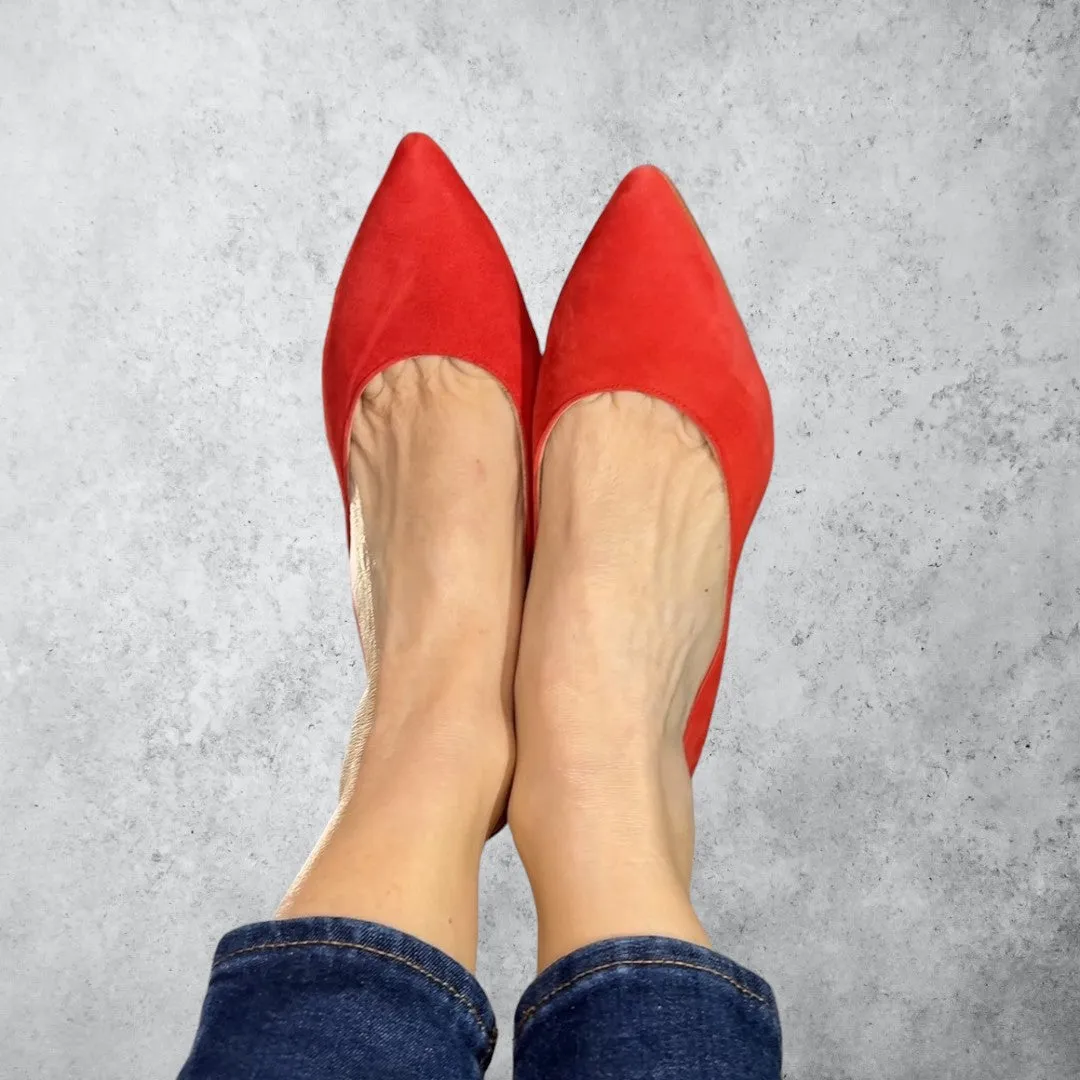 Valerie Poppy Red Nubuck Pump