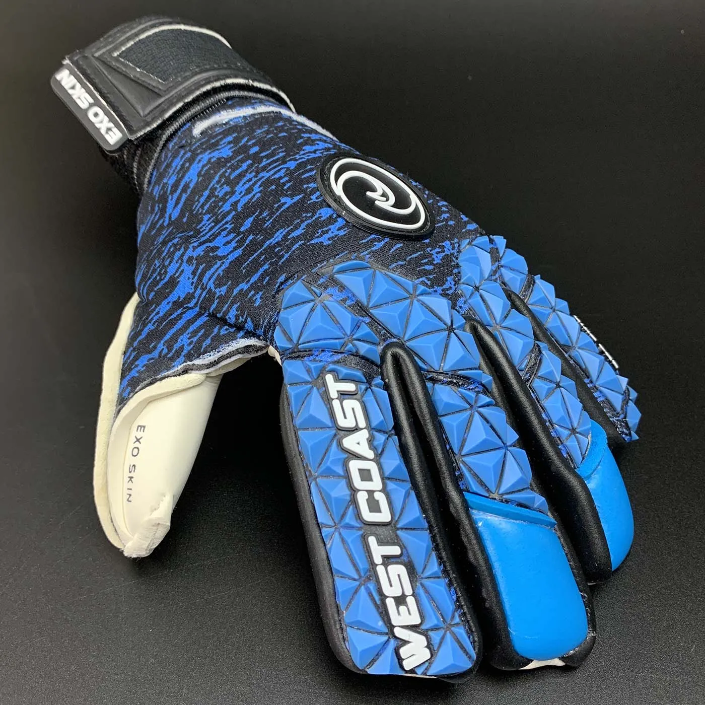 West Coast Quantum EXO Lockdown Goalkeeper Gloves