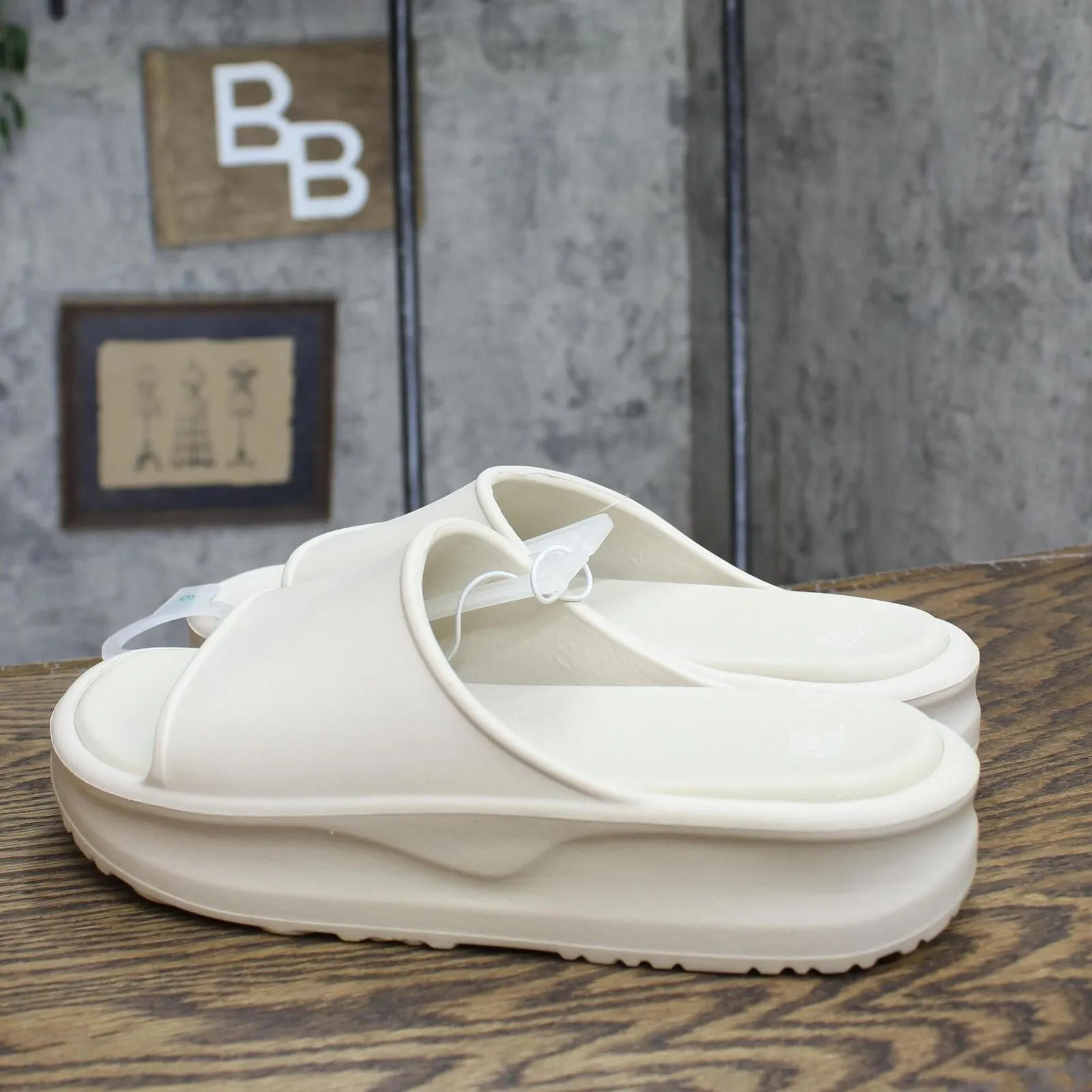 Wild Fable Womens Laney EVA Platform Sandals 89258971 Cream Off White 9M