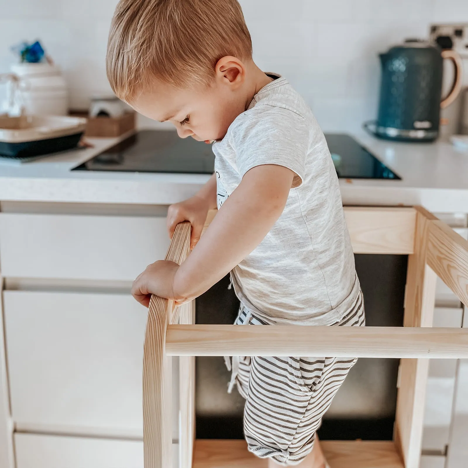 Wooden Kitchen Helper - Learning Tower With Board For Kids By MeowBaby